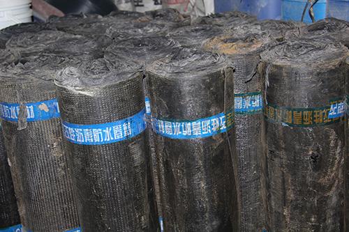 qq:2058016841銷售電話:***【聯系方式】廠家優質供應高聚物防水卷材